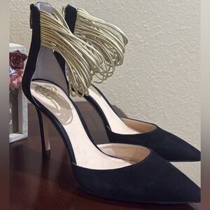 Vince Camuto Black and Gold Heels Ankle Straps Holiday Wedding Guest New Years